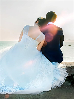 淨身出戶？我反手給地府送外賣最新章節